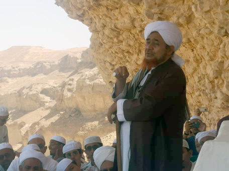 من لوامع الحقيقة المحمدية في شرف النبوة والآل والصحابة والأمة من لوامع الحقيقة المحمدية في شرف النبوة والآل والصحابة والأمة