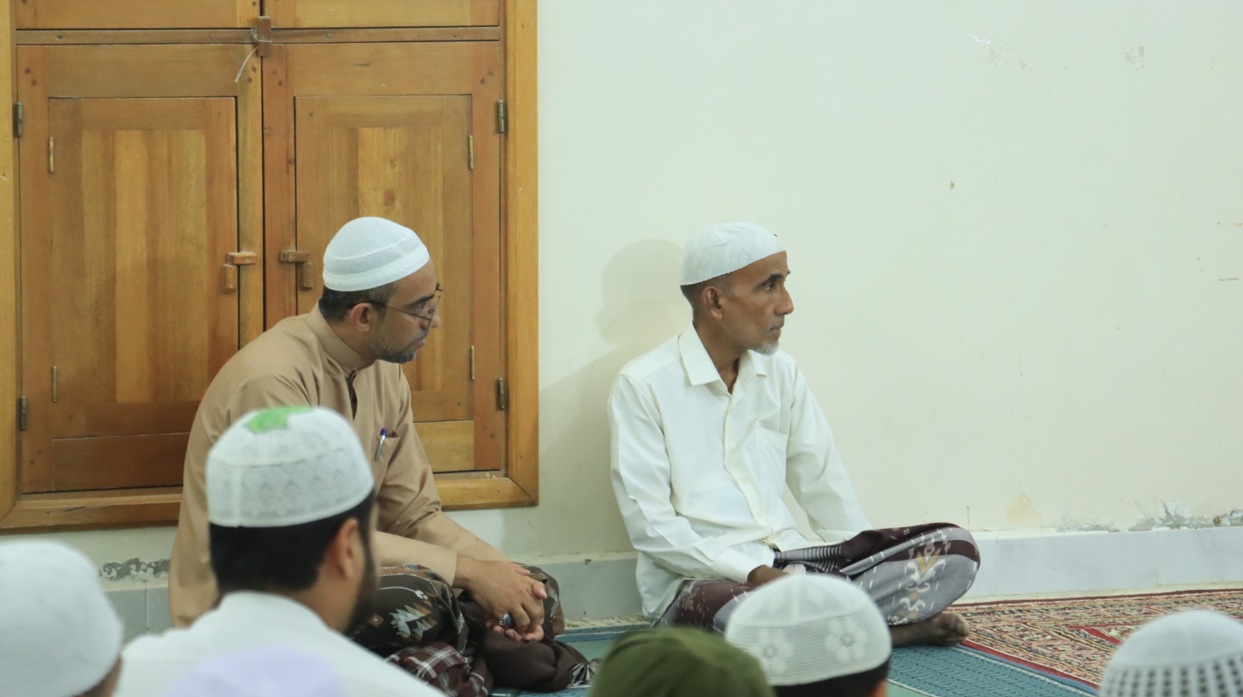 السمو بالهمة والرغبات - الجلسة الأدبية لطلاب ثانوية دار المصطفى السمو بالهمة والرغبات - الجلسة الأدبية لطلاب ثانوية دار المصطفى