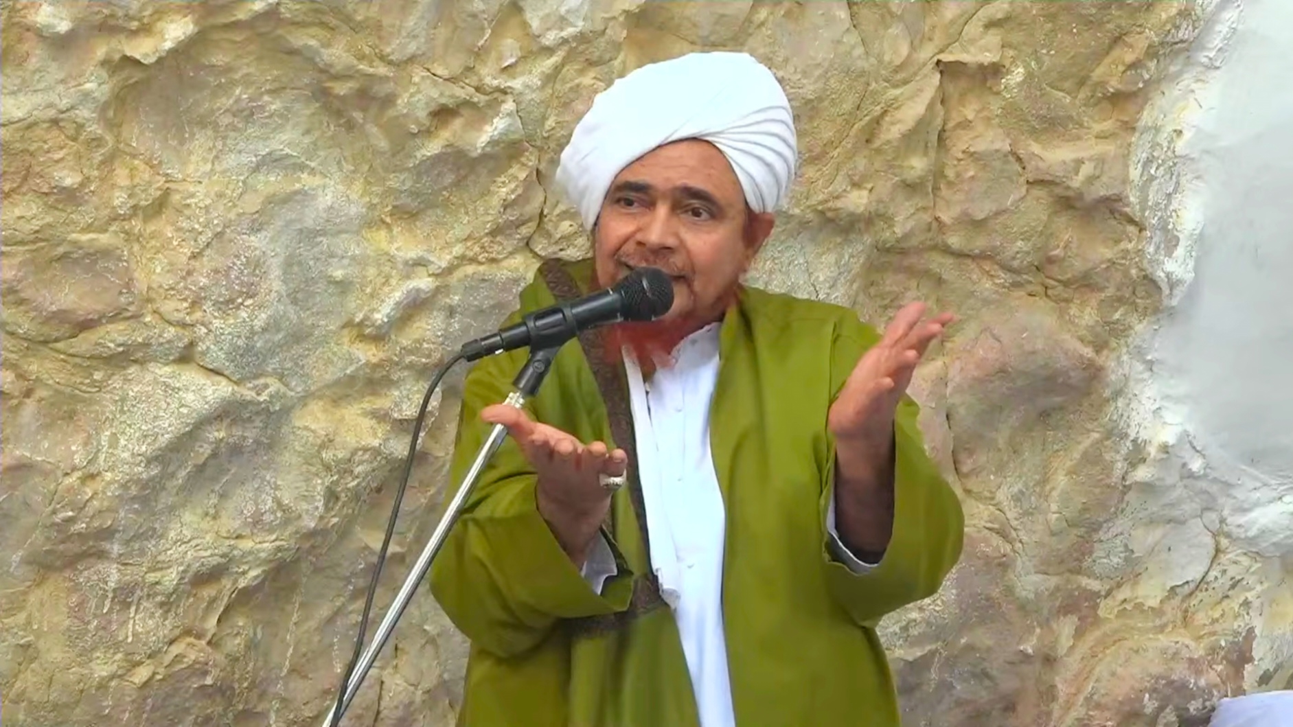 مذاكرة في مجلس الوعظ والتذكير في زيارة الإمام أحمد بن زين الحبشي لشعب النبي هود عليه السلام 1447هـ