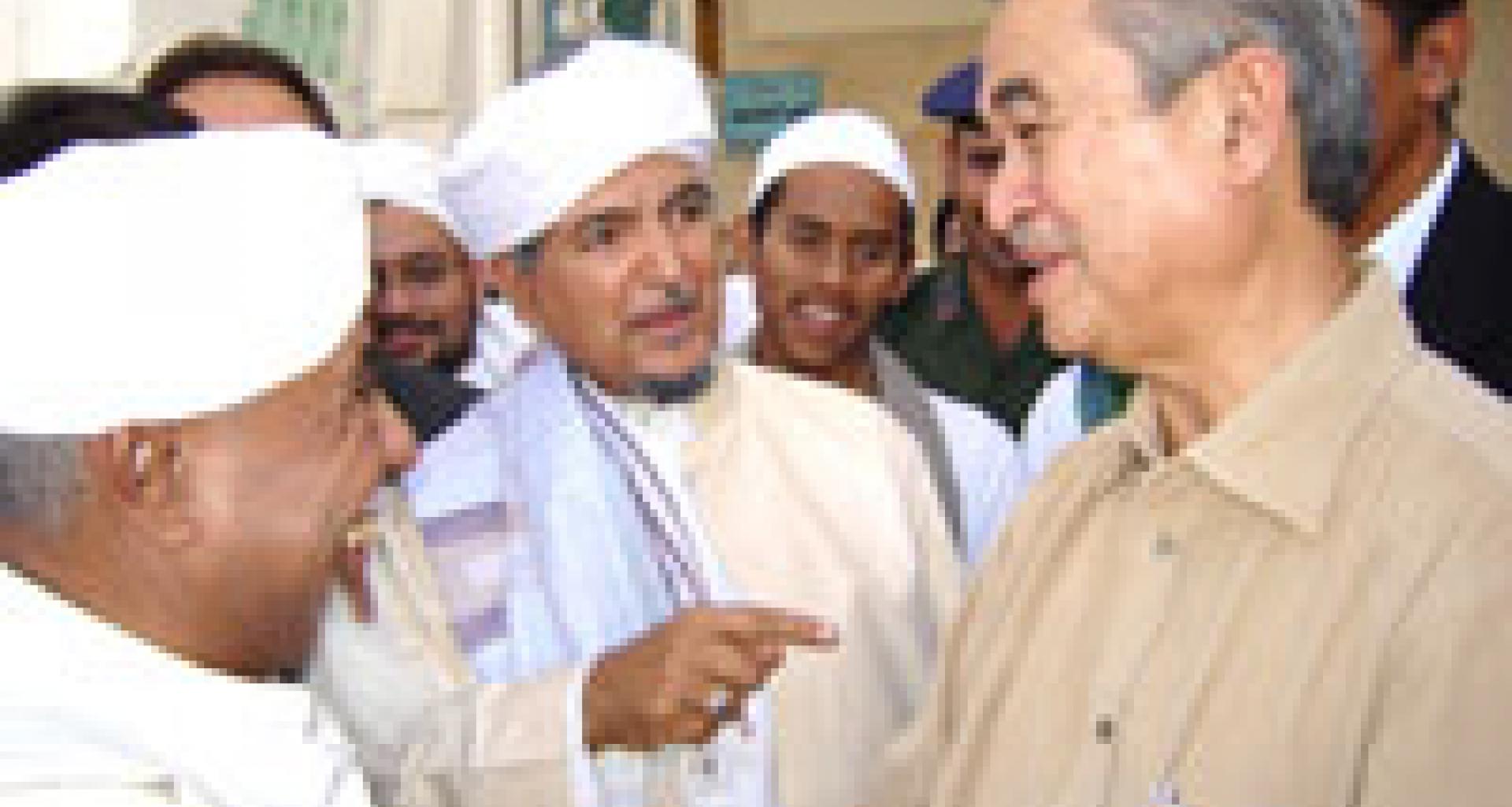 مدير الدار في وداع السيد عبد الله بدوي