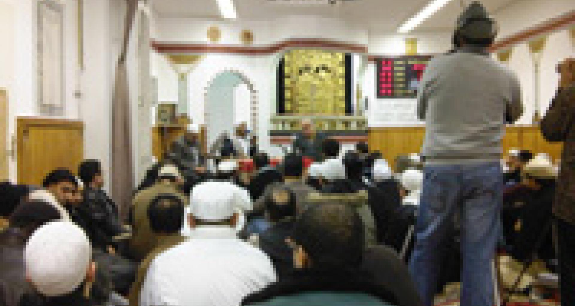 محاضرة مساء الخميس في دار الحكمة في برلين بعنوان محل القلب محاضرة مساء الخميس في دار الحكمة في برلين بعنوان محل القلب