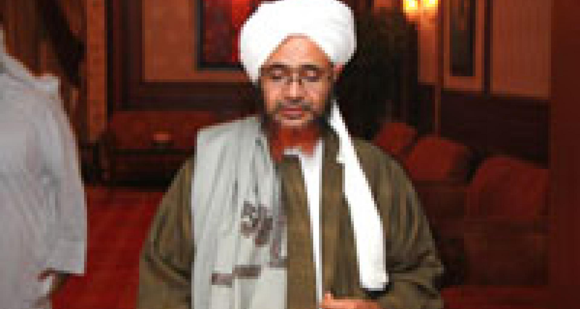 الحبيب عمر يصل إلى الكويت الحبيب عمر يصل إلى الكويت