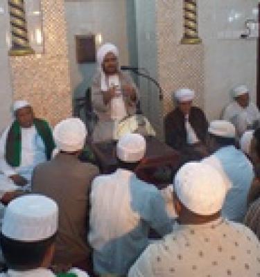 حال المؤمن بين منهاج مَن فطر ومنهاج البشر