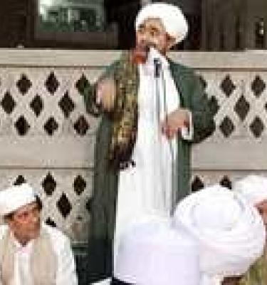 شرف إدراك حقيقة النداء والهدى الرباني النبوي وآثاره، وخِسة الاغترار بالتلبيس والتدليس الشيطاني وأخطاره