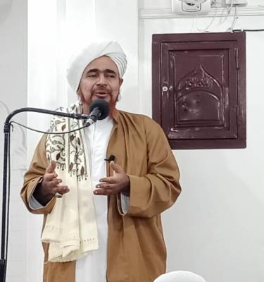 شأن النور إذا دخل القلب وآثاره في المسلك والمعاملة والخلق والآخرة