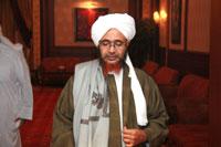 الحبيب عمر يبدأ رحلة دعوية لدولة الكويت