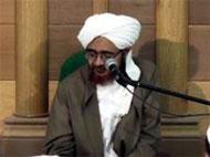 كفاية الراغب - 199 - من شروط القدوة: أن لا يتقدم على إمامه في الموقف وأن يعلم انتقالاته