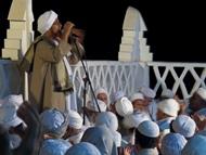 مذاكرة الحبيب عمر في في المولد النبوي ضمن زيارة آل بلفقيه للنبي هود عليه السلام 1439هـ