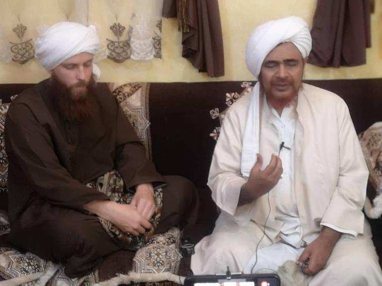 عظمة الالتفاف حول الذات المحمدية.. استقامةً وإصلاحًا وفوزَ أبد