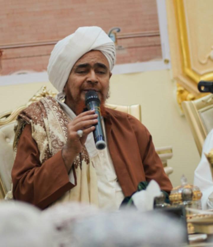 شؤون البيوت وعجائب أحوالها وروابطها ومكانة بيوت النبوة