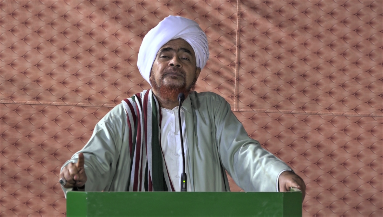 وجوب الحذر من فسح المجال أن تُزاحم أطروحات إبليس وجنده تعليمات الحق الخالق ورسوله في حركة الحياة