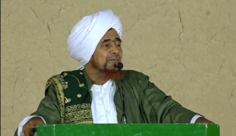 جلسة الجمعة الشهرية الـ42، في ساحة الأفراح - حارة دمون، بمدينة تريم، ليلة السبت 22 ربيع الأول 1445هـ